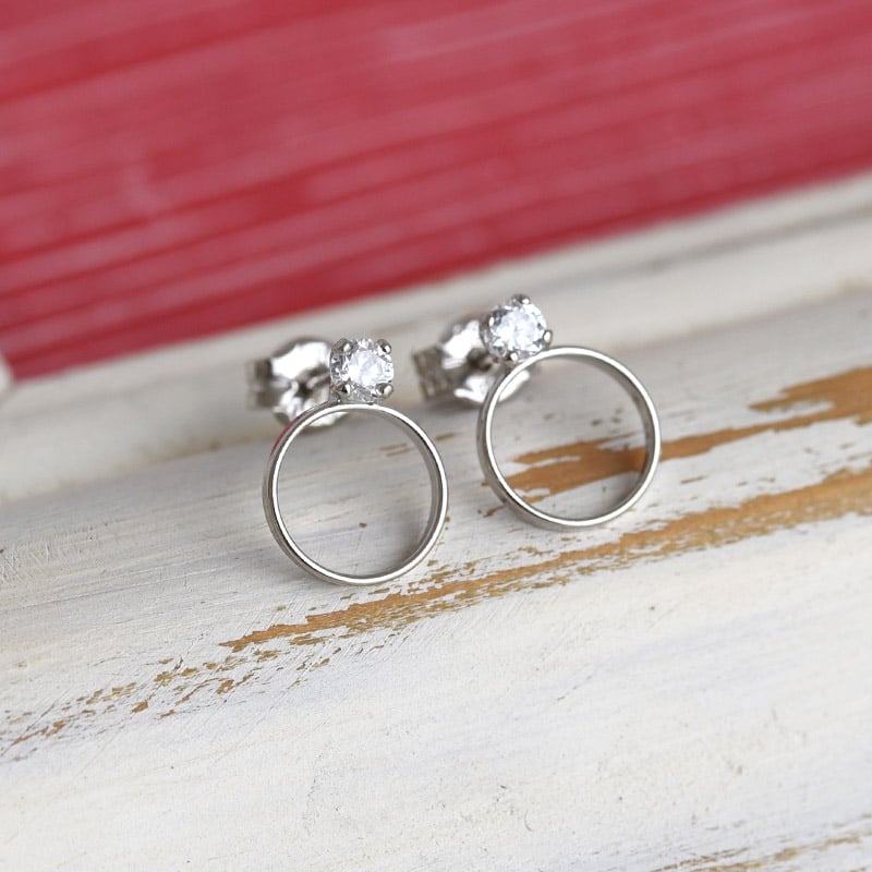 Minimalistické náušnice s diamantmi 84588