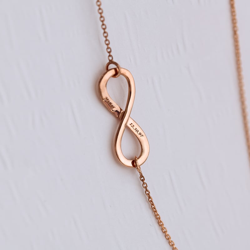Strieborný náhrdelník Infinity 124599