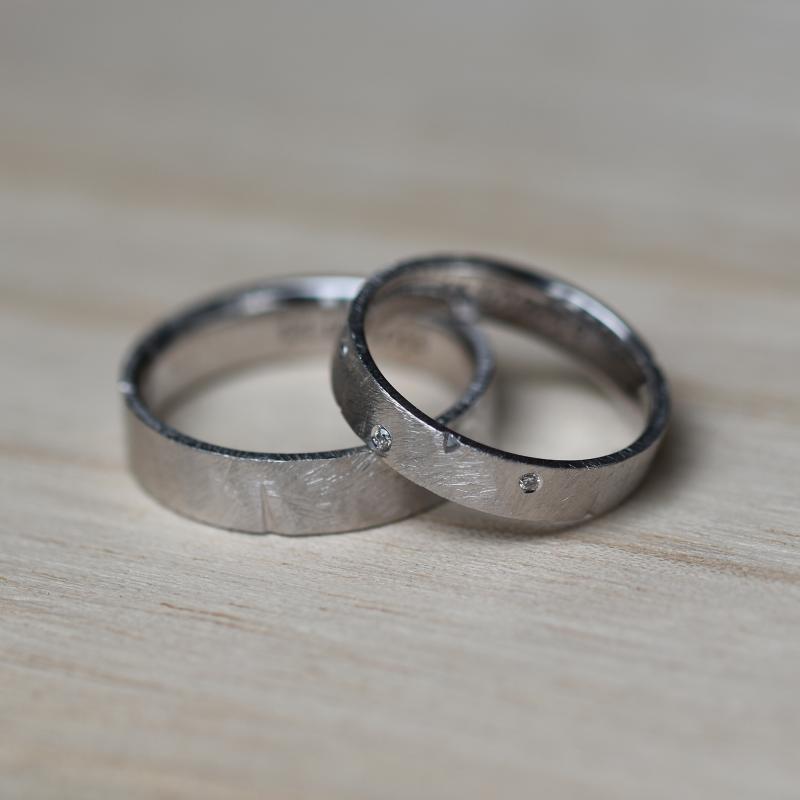 Svadobné obrúčky s diamantmi 48319