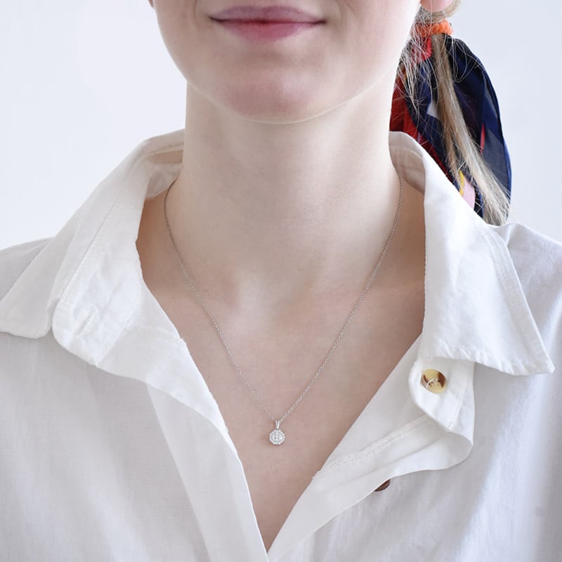 Elegantný náhrdelník 96219