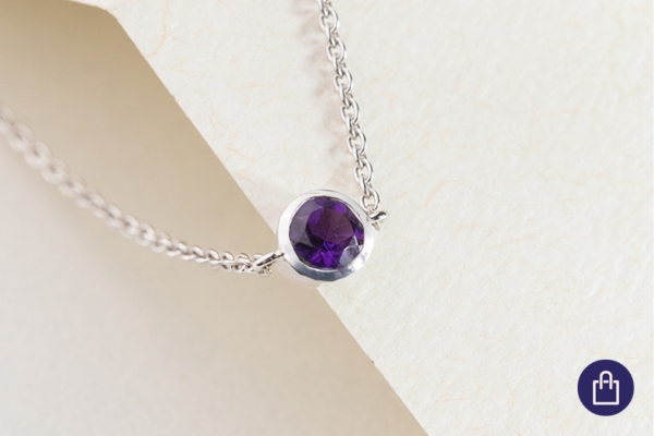 Ametystový šperk pre znamenie Psa
