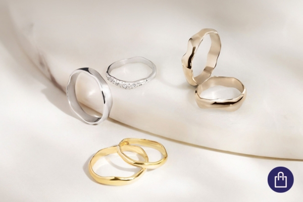 Snubné prstene z bieleho, žltého a orieškového zlata