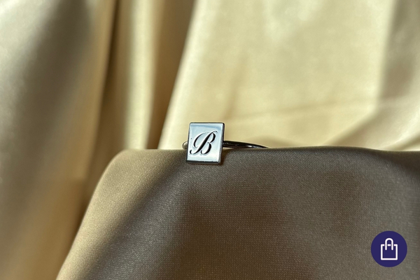 Personalizované prstene s písmenkami