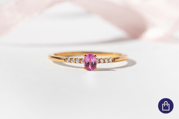 Safírový šperk pre znamení Kohuta