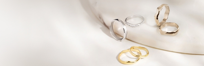 Svadobné prstene v 4 odtieňoch