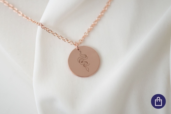 Šperk so znamením Hada