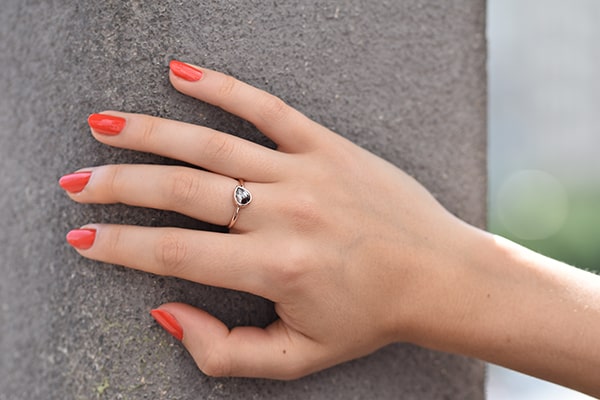 Minimalistický prsteň
