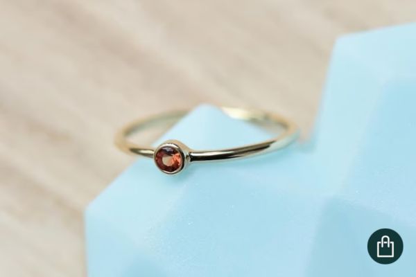Zlatý minimalistický prsteň Kathleen s oranžovým zafírom