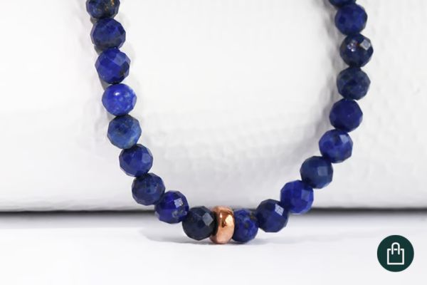 Strieborný náramok s lapis lazuli korálkami