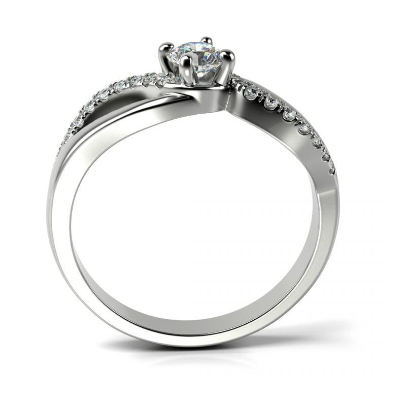 Zásnubný prsteň s moissanitom a diamantmi Laly 100510
