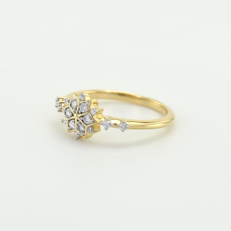 Strieborný prsteň s lab-grown diamantovou hviezdou Macias 104710