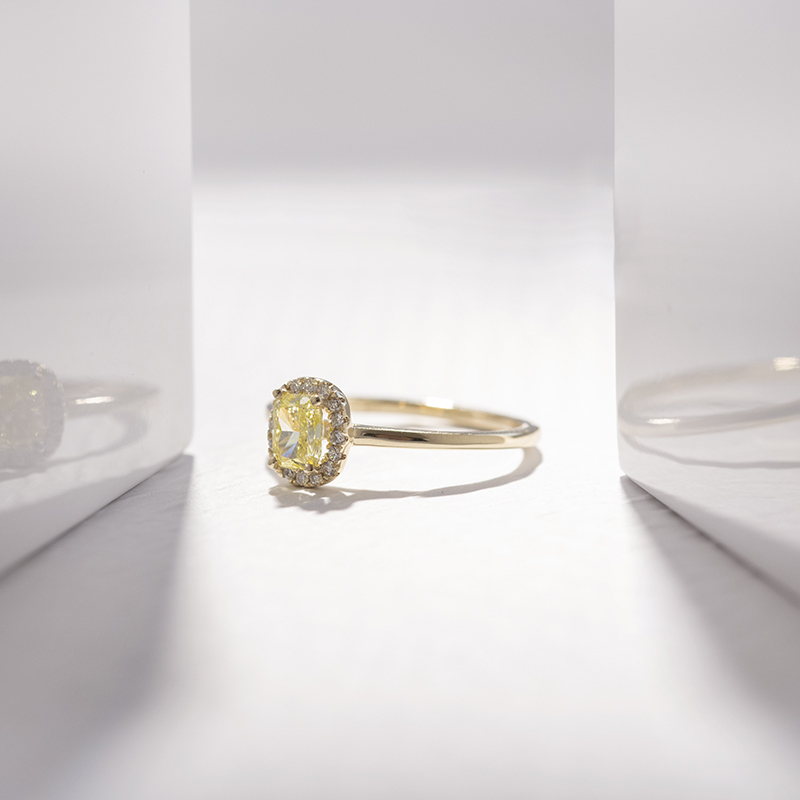Zásnubný prsteň s 0.46ct IGI certifikovaným žltým lab-grown diamantom Velia 111360