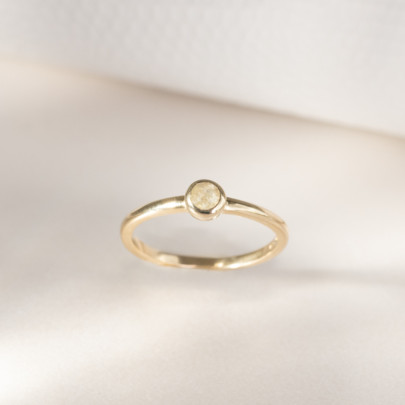 Minimalistický prsteň so salt and pepper diamantom Kathleen 120000