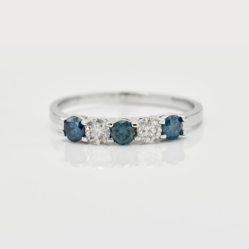 Zlatý prsteň s modrými a bielymi diamantmi 15420