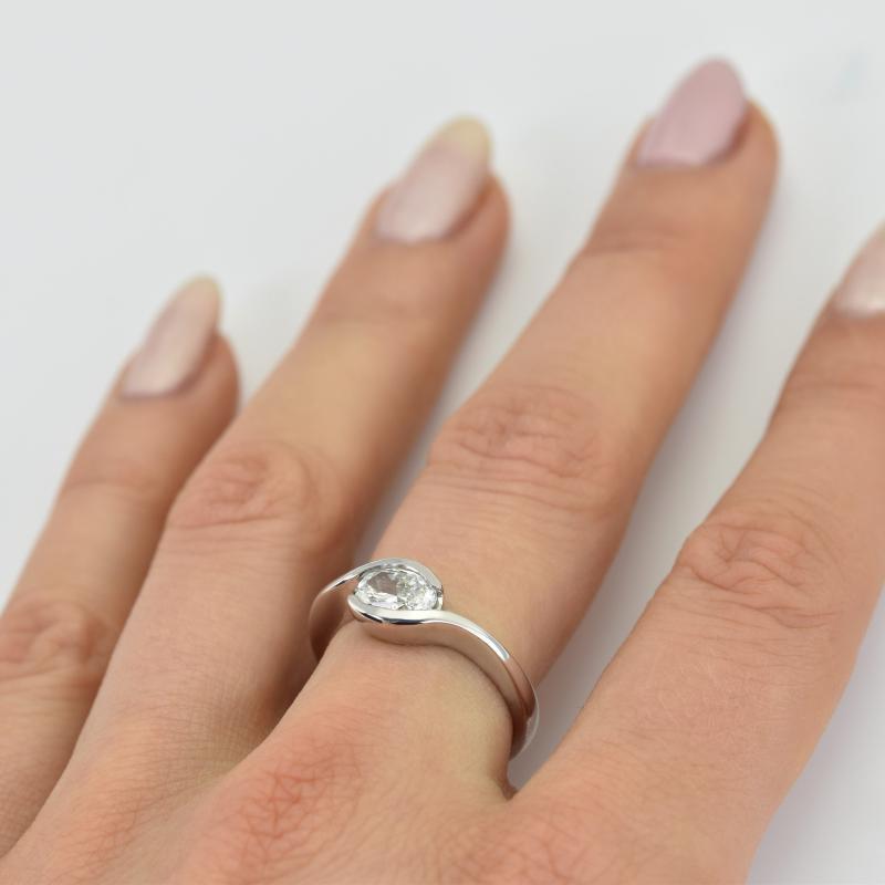 Diamantový prsten 15530