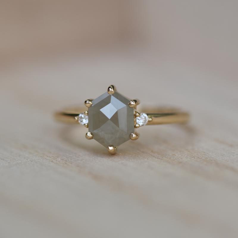 Prsteň s diamantom 44220