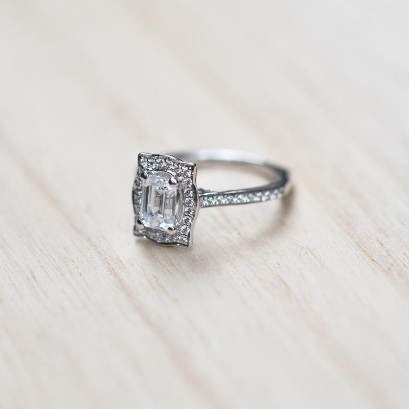 Halo zásnubný prsteň s emerald diamantom 49660