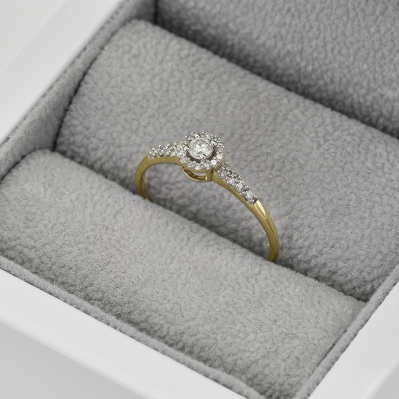Strieborný halo prsteň s lab-grown diamantmi Ranveer 104511