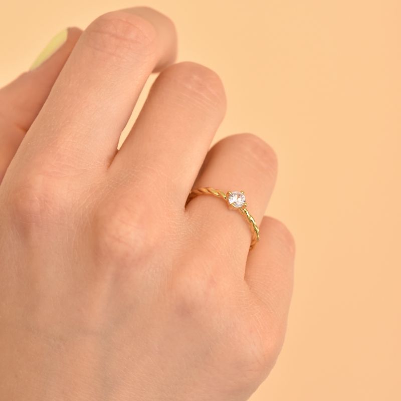 Prepletený prsteň s diamantom Fuller 106051