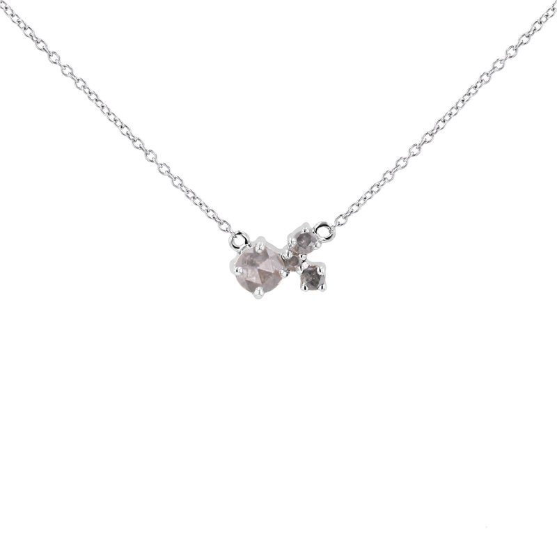 Strieborný cluster náhrdelník so salt and pepper diamantmi Maizie 116161