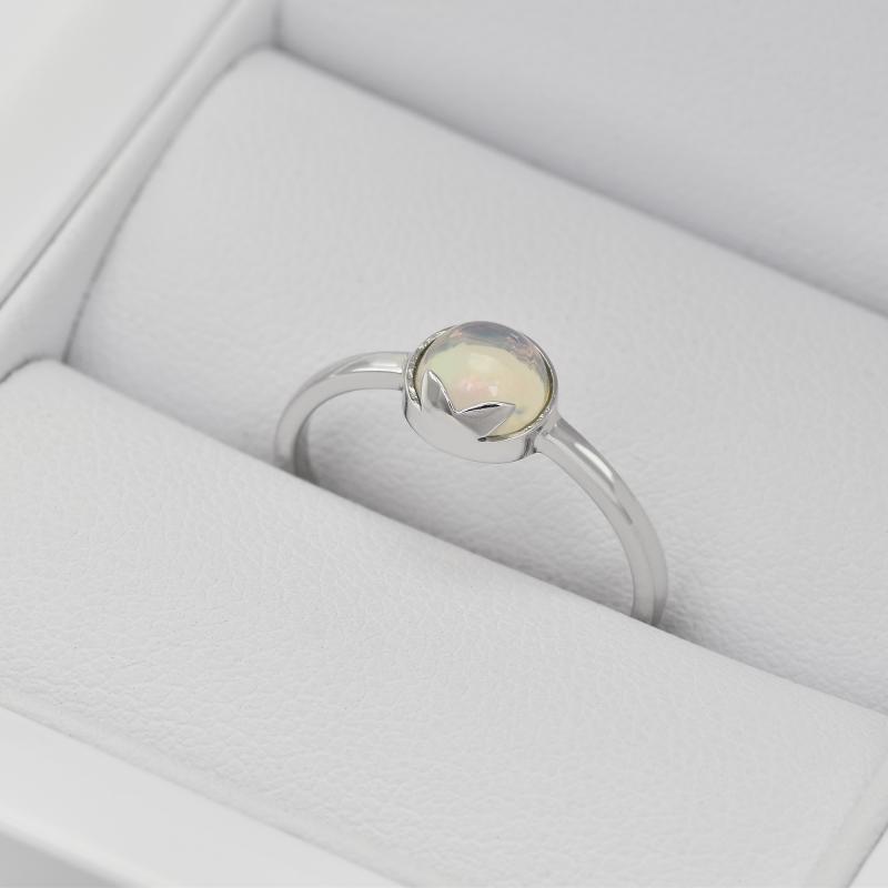 Zlatý prsteň s okrúhlym opálom 24941