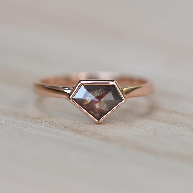 Zlatý prsteň s hnedým diamantom Strone 44201