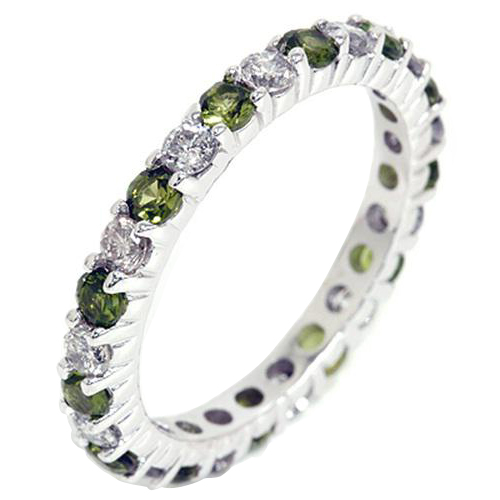 Olivíny a diamanty v eternity prsteni