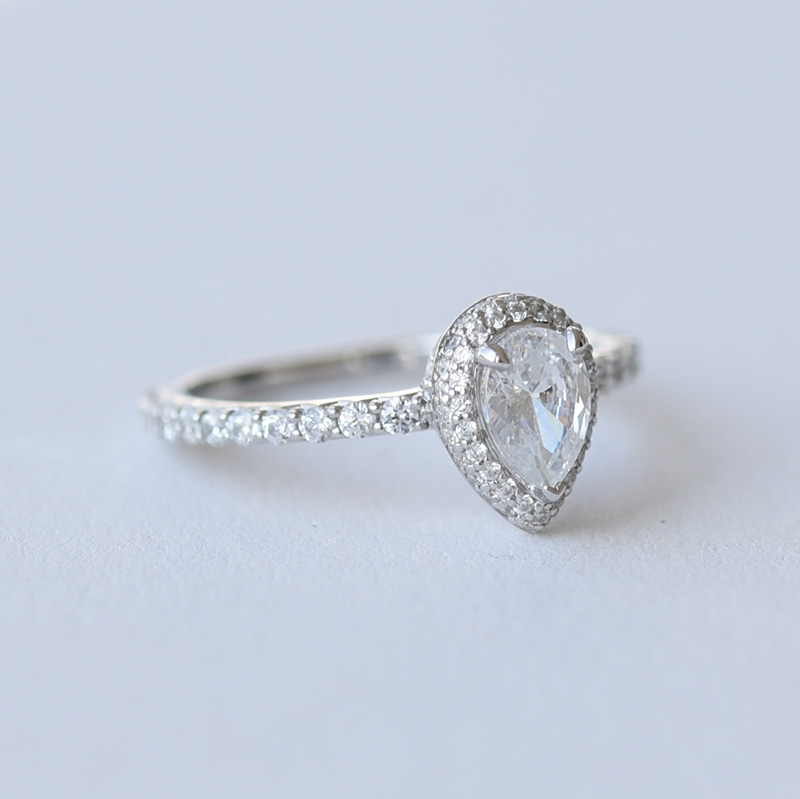 Prsteň s diamantmi 61241