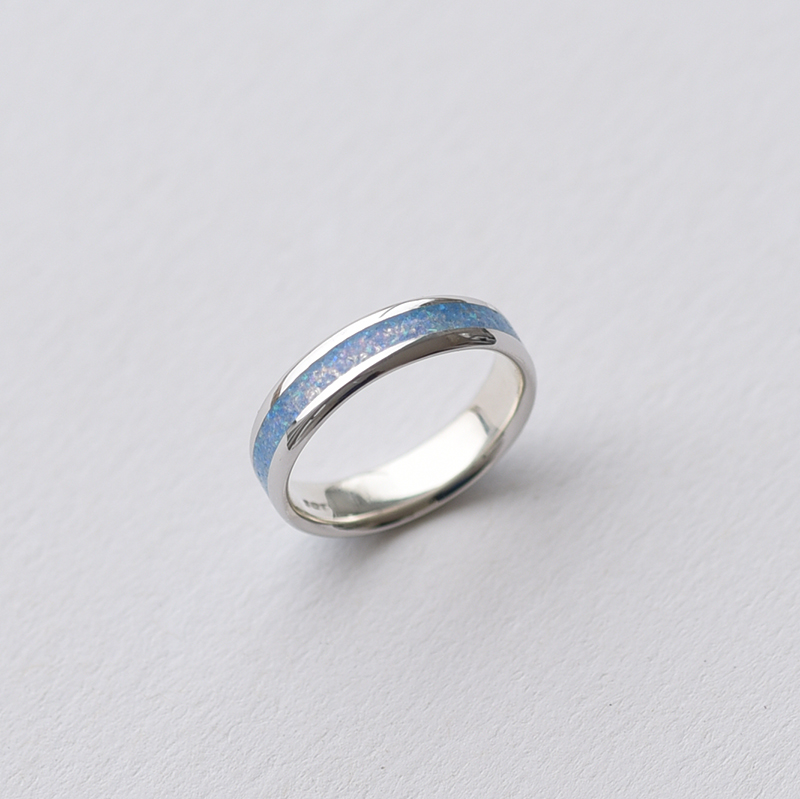 Snubný prsteň s opálovou výplňou 63341