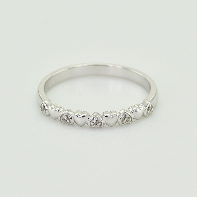 Prsteň s lab-grown diamantmi a srdiečkami a komfortný prsteň Dario 101992