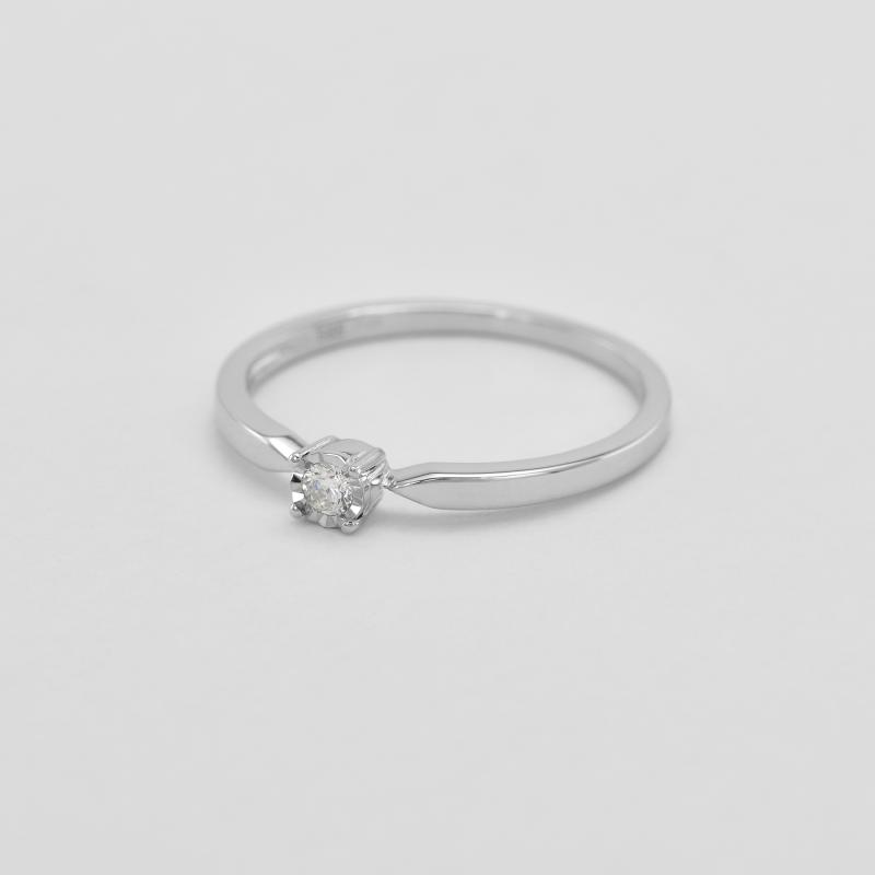 Strieborný elegantný prsteň s lab-grown diamantom Britton 104612