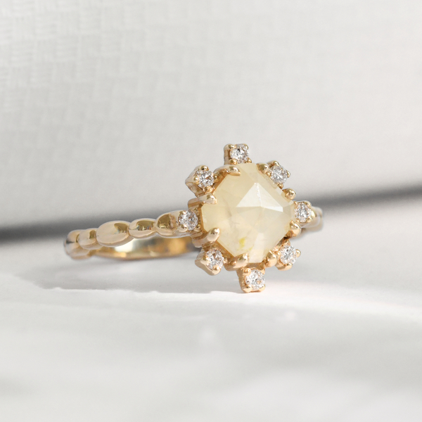 Zlatý prsteň so žltým salt and pepper diamantom Edna 117822