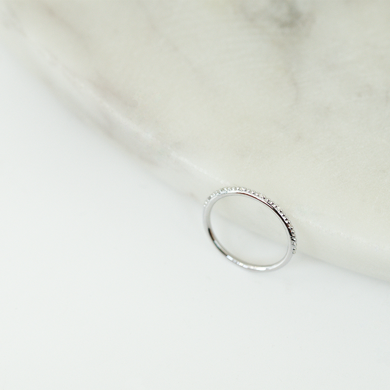 Minimalistický prsteň s diamantmi Brealyn 130102