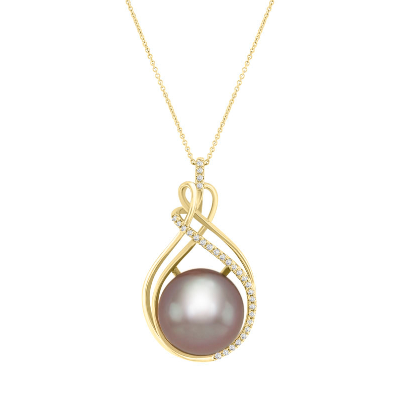 Fialová perla v zlatom náhrdelníku posiatom diamantmi Dreweeda 13132