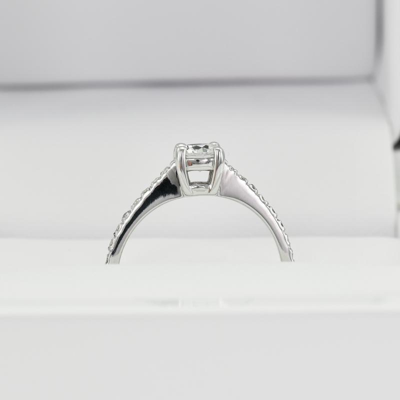 Zásnubný platinový prsteň s diamantmi Fina 24162