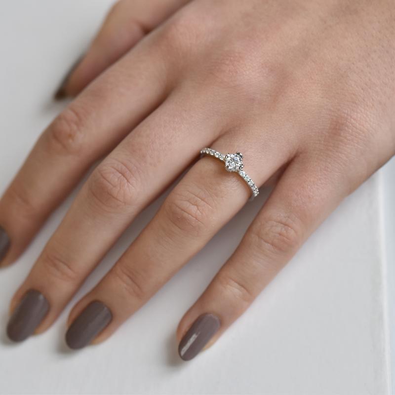 Zlatý diamantový prsteň 42002