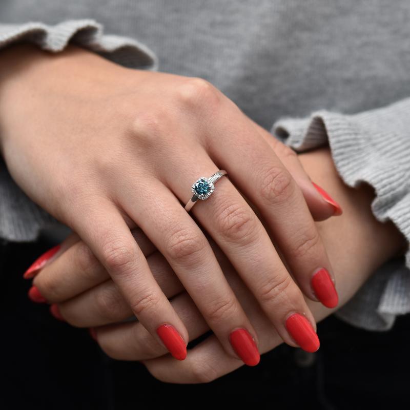 Zásnubný prsteň s modrým diamnatom 42682