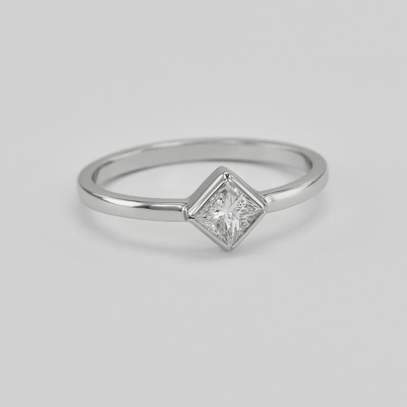 Zásnubný prsteň s diamantom 47222