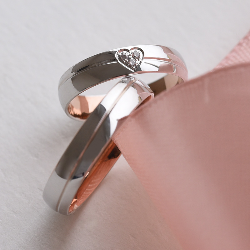 Romantické snubné prstene zo zlata 