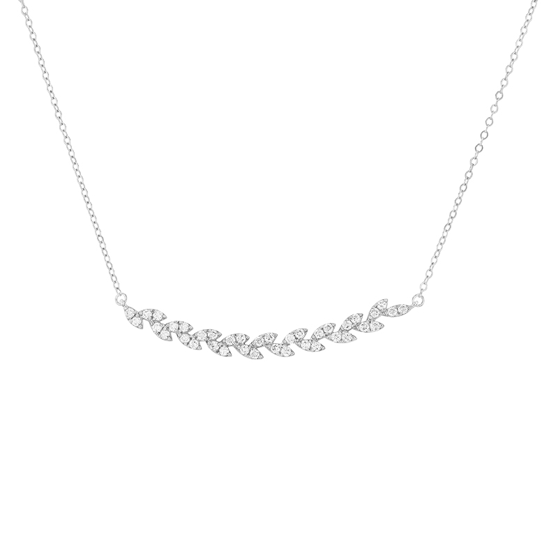 Diamantový náhrdelník v tvare lístočkov z bieleho zlata