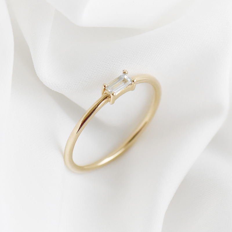 Zlatý minimalistický prsteň 91192