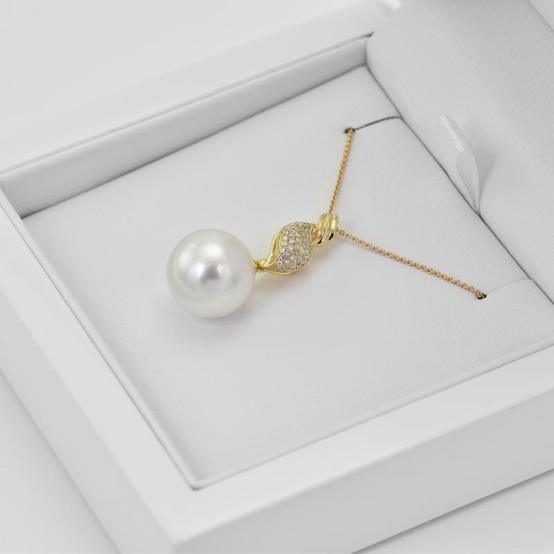 Náhrdelník s bielou perlou 10313