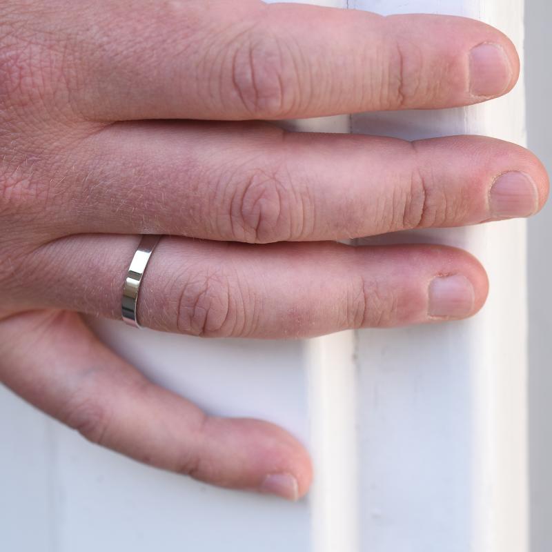 Eternity prsteň s moissanitmi a plochý pánsky prsteň Rhianne 105503