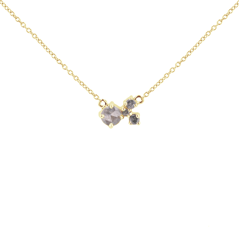 Strieborný cluster náhrdelník so salt and pepper diamantmi Maizie 116163