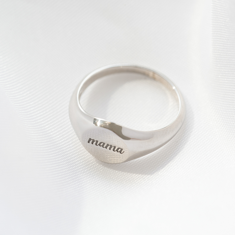 Pečatný prsteň s gravírom Mama 119453