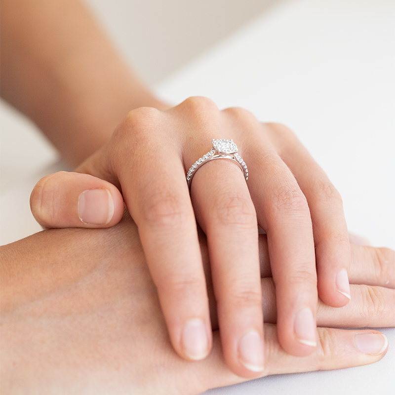 Halo zásnubný prsteň s diamantmi Isolda 128803