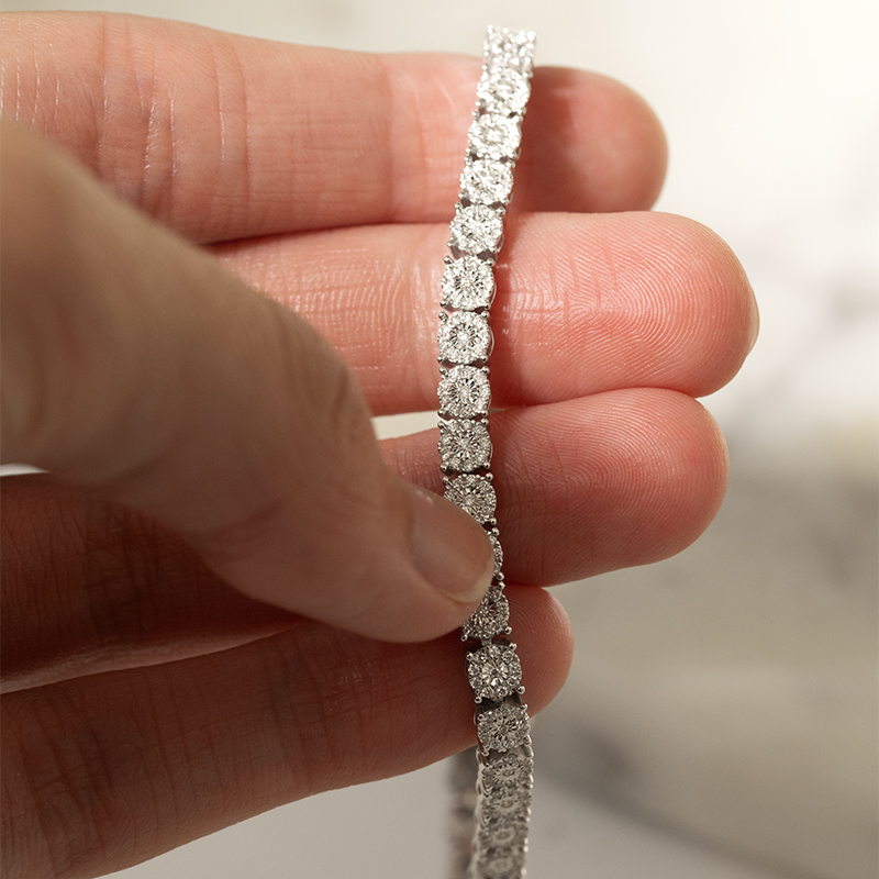 Elegantný náramok s diamantmi Ansel 129973