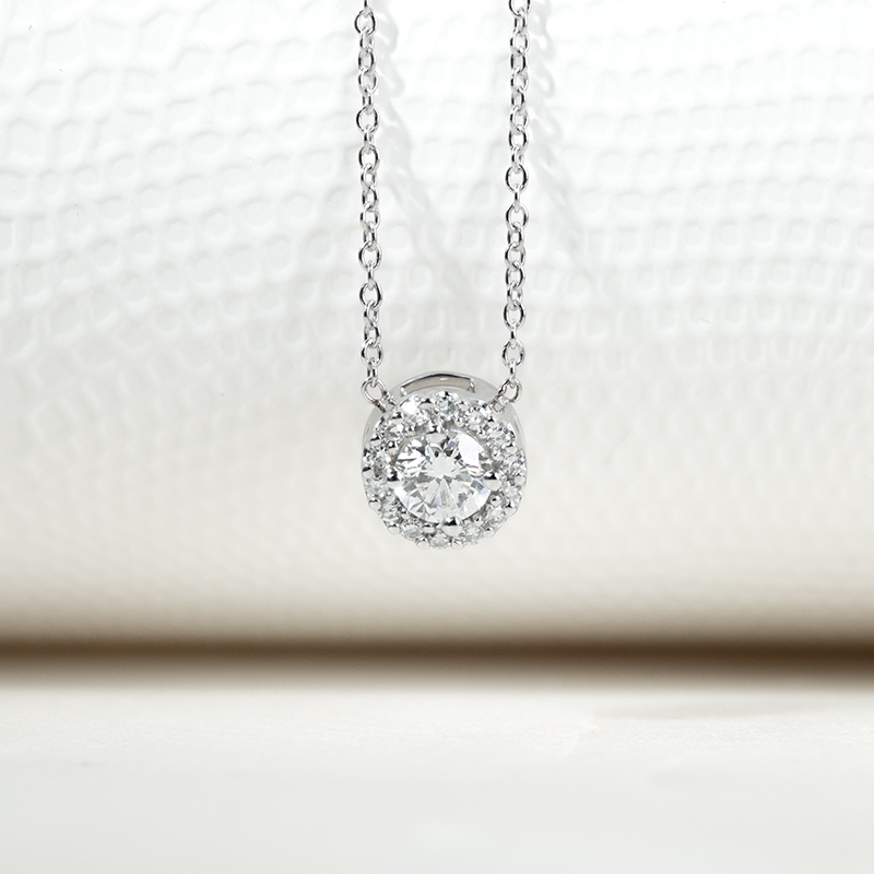 Halo náhrdelník s lab-grown diamantmi Usara 131893