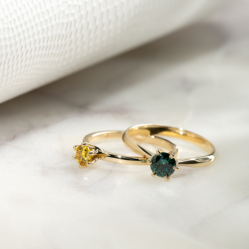 Zlatý zásnubný prsteň s modrým diamantom Isma 133293