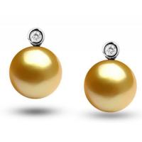 Zlaté juhomorské perly v náušniciach s diamantmi Darrisa 